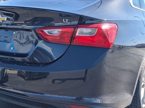 Used 2023 Chevrolet Malibu LT FWD image 5