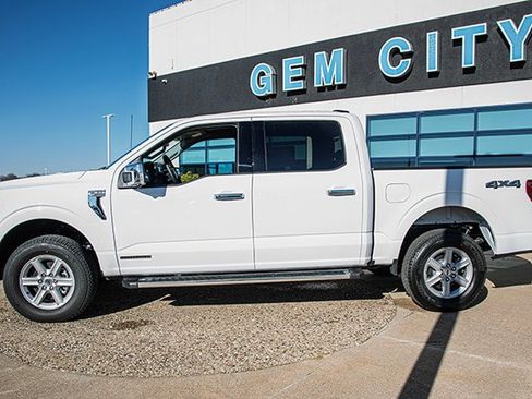 New 2025 Ford F150 XLT w/ Equipment Group 302A MID image 2