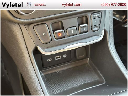 Used 2019 GMC Terrain SLE image 27