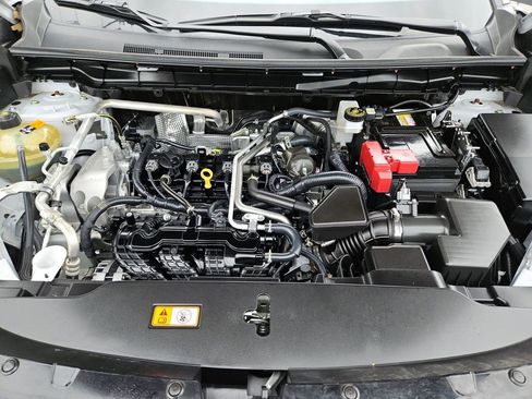 Used 2025 Mitsubishi Outlander SE AWD/4WD image 28