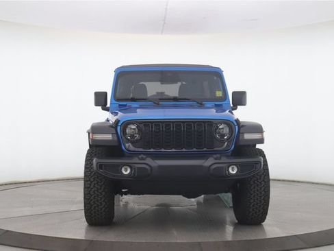 Used 2026 Jeep Wrangler Unlimited Sport AWD/4WD image 12