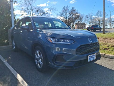 Used 2023 Honda HR-V LX image 1