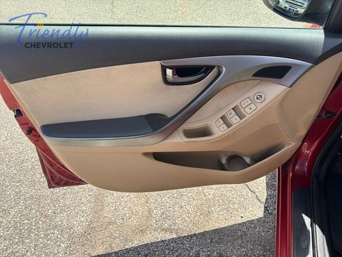 Used 2012 Hyundai Elantra GLS w/ Preferred Pkg 3 FWD image 13
