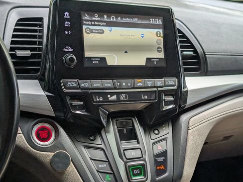 Used 2018 Honda Odyssey EX-L image 17
