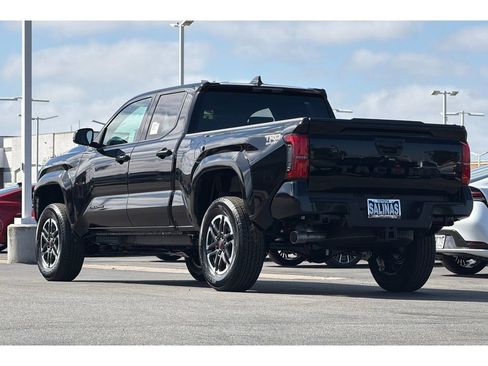 New 2026 Toyota Tacoma TRD Sport AWD/4WD image 6