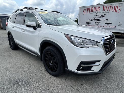 Used 2021 Subaru Ascent Limited w/ Technology Package AWD/4WD image 3