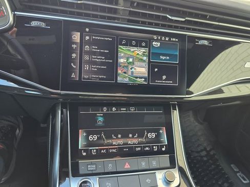 Used 2025 Audi Q8 Premium Plus image 54