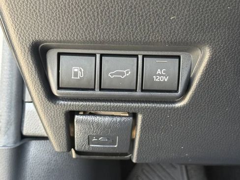 Used 2023 Toyota Prius Prime Premium w/ Advanced Technology Package FWD image 22