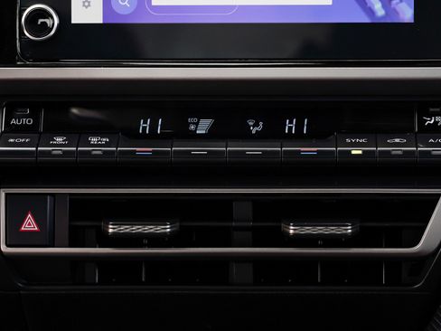 Certified 2025 Toyota Camry SE FWD image 35