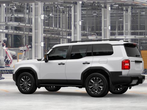 New 2026 Toyota Land Cruiser image 5