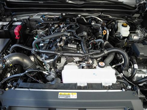 New 2026 Toyota Tacoma SR5 AWD/4WD image 17