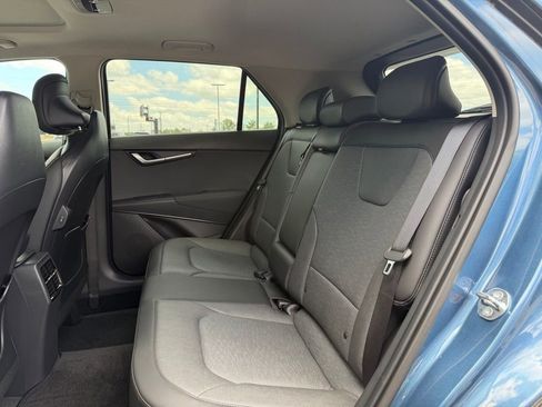 Certified 2025 Kia Niro FWD image 26