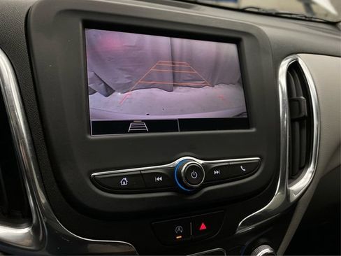 Used 2023 Chevrolet Equinox LS w/ LS Convenience Package AWD/4WD image 30