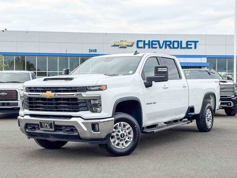 Used 2025 Chevrolet Silverado 2500 LT w/ Convenience Package image 1