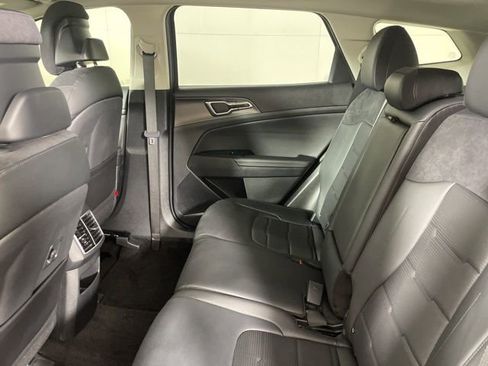 New 2026 Kia Sportage SX image 38