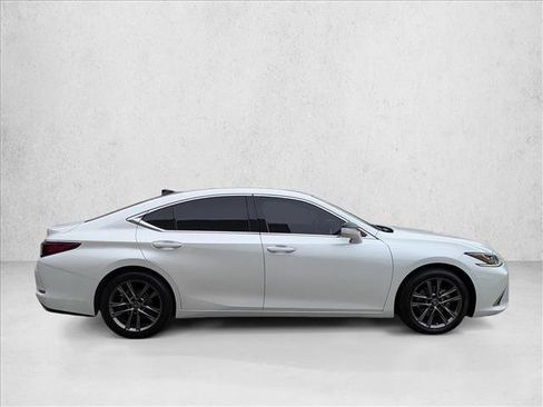 Used 2019 Lexus ES 350 w/ Premium Package image 4