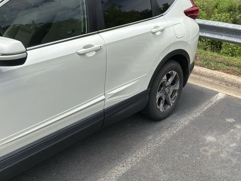 Used 2018 Honda CR-V EX image 5