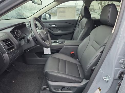 New 2026 Nissan Rogue SV w/ SV Premium Package image 17