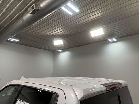 Used 2021 Chevrolet Silverado 1500 LTZ image 44