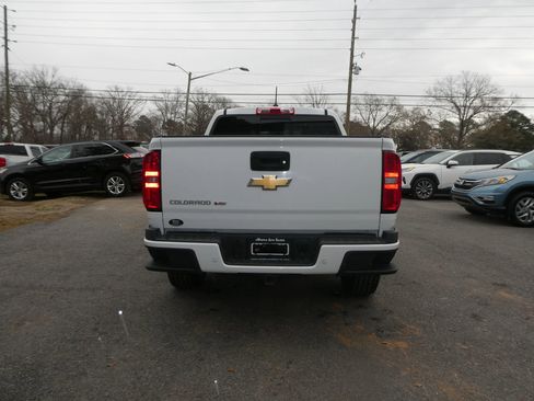 Used 2019 Chevrolet Colorado Z71 image 6