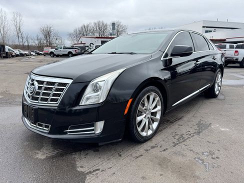 Used 2013 Cadillac XTS Luxury image 1