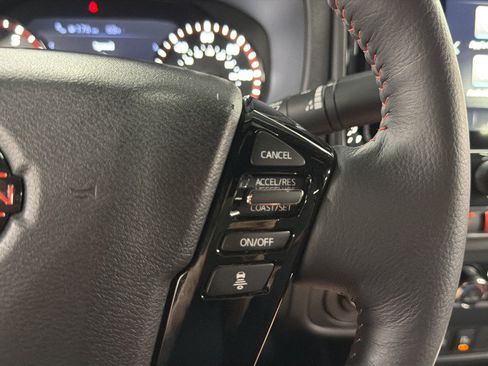Used 2026 Nissan Frontier PRO-4X AWD/4WD image 25