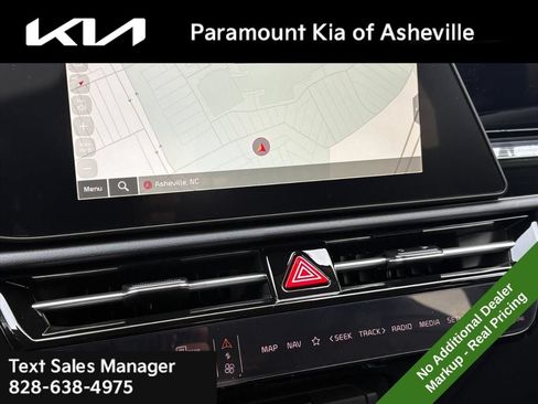 New 2026 Kia Niro EX FWD image 10