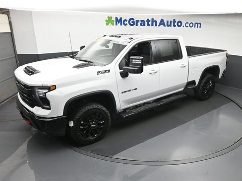 Used 2025 Chevrolet Silverado 2500 LTZ w/ LTZ Plus Package AWD/4WD image 24