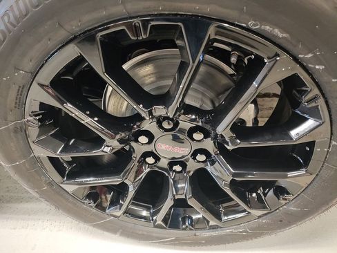 New 2026 GMC Yukon Elevation w/ Elevation Premium Package image 19