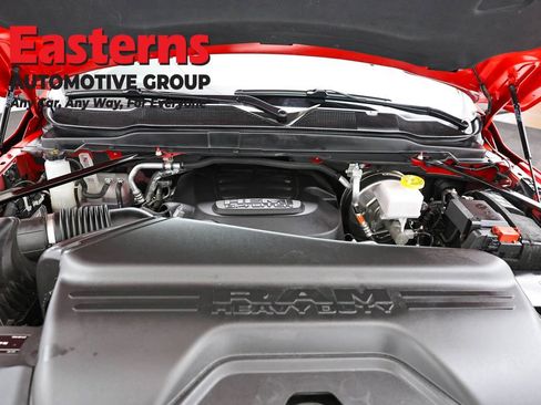 Used 2026 RAM 2500 Big Horn AWD/4WD image 7