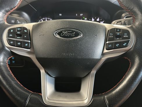 Used 2023 Ford Explorer Timberline w/ Timberline Technology Package AWD/4WD image 16
