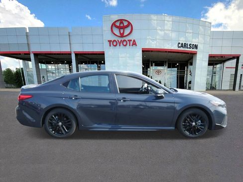 Certified 2025 Toyota Camry SE image 4