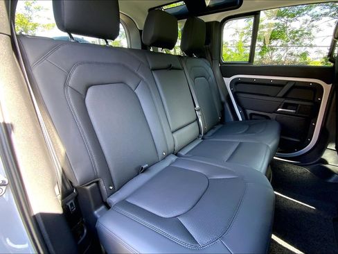 Used 2026 Land Rover Defender 110 S AWD/4WD image 19