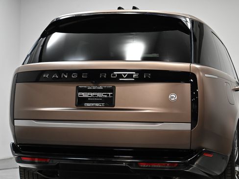 Used 2023 Land Rover Range Rover LWB SV Autobiography image 77