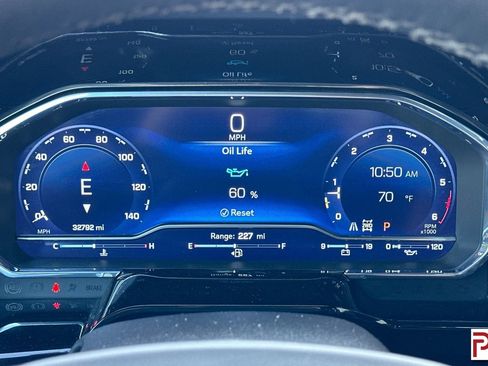 Certified 2024 Chevrolet Silverado 1500 LT Trail Boss w/ Convenience Package II image 31