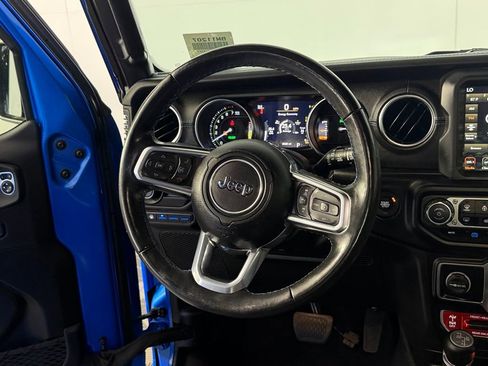 Used 2023 Jeep Wrangler Unlimited Rubicon 4xe w/ Safety Group AWD/4WD image 16
