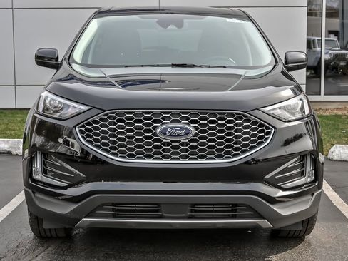 Certified 2024 Ford Edge SEL w/ Convenience Package AWD/4WD image 4
