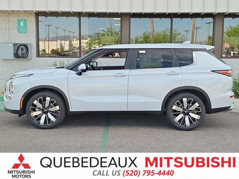 New 2026 Mitsubishi Outlander SE FWD image 4