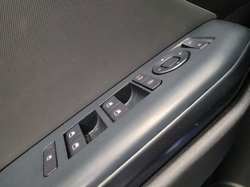 Used 2025 Kia K4 FWD image 27