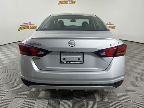 Certified 2024 Nissan Altima 2.5 SV FWD image 4