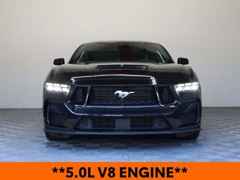 Used 2024 Ford Mustang GT RWD image 4