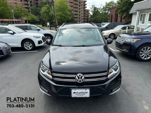 Used 2017 Volkswagen Tiguan Limited w/ Premium Package AWD/4WD image 4