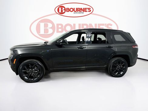 Used 2024 Jeep Grand Cherokee Limited 4xe image 8