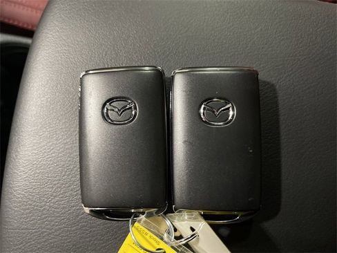 New 2025 MAZDA CX-5 Carbon Edition image 32