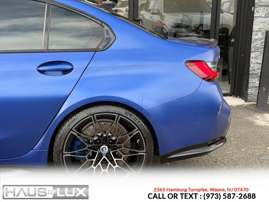Used 2023 BMW M3 Competition w/ M Carbon Exterior Package AWD/4WD image 12