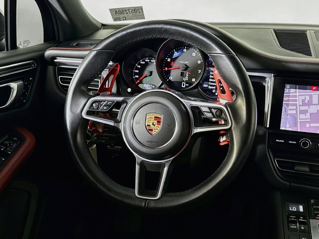 Used 2020 Porsche Macan AWD/4WD image 12