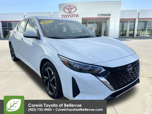 Used 2025 Nissan Sentra SV FWD image 1