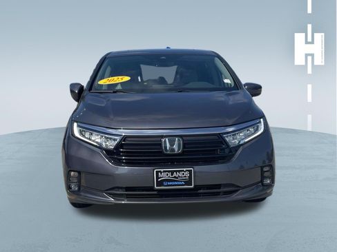 Used 2023 Honda Odyssey EX-L image 2