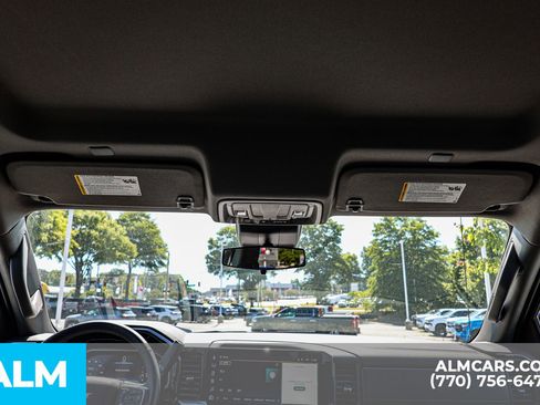 Used 2025 Chevrolet Silverado 1500 LT AWD/4WD image 32