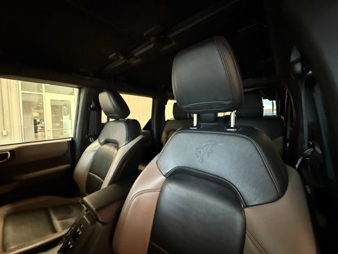 Used 2022 Ford Bronco Wildtrak AWD/4WD image 24